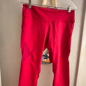 Old Navy Active Leggings - Hot Pink with Cutouts - Large